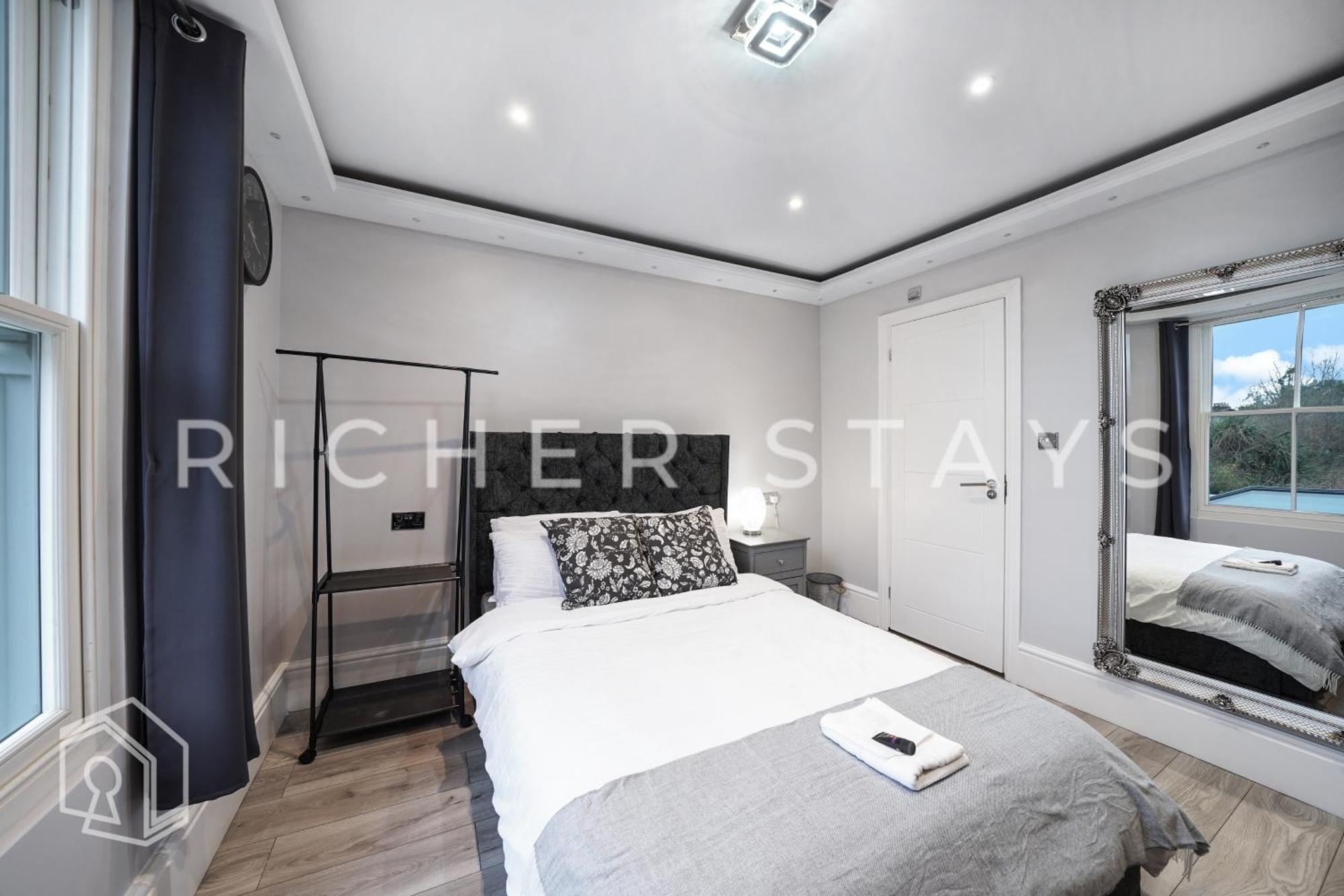 Hackney Suites - En-Suite Rooms & Amenities Лондон Екстериор снимка